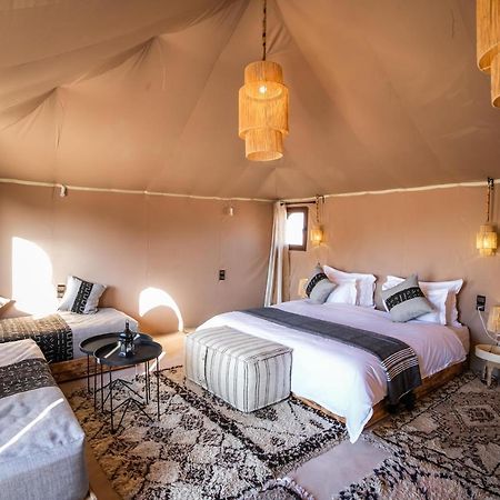 Aiour Luxury Camp Hotel Merzouga Bagian luar foto