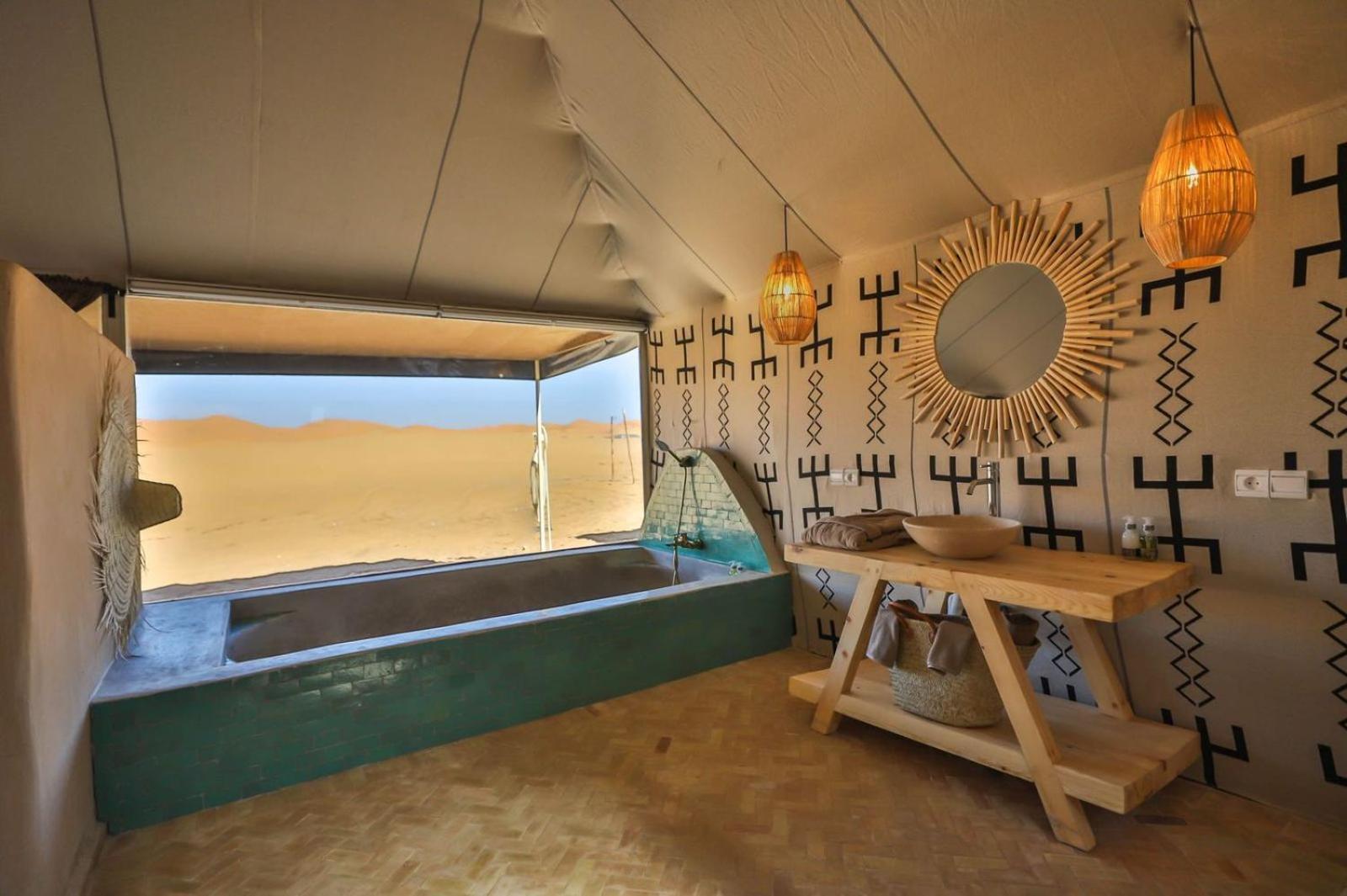 Aiour Luxury Camp Hotel Merzouga Bagian luar foto
