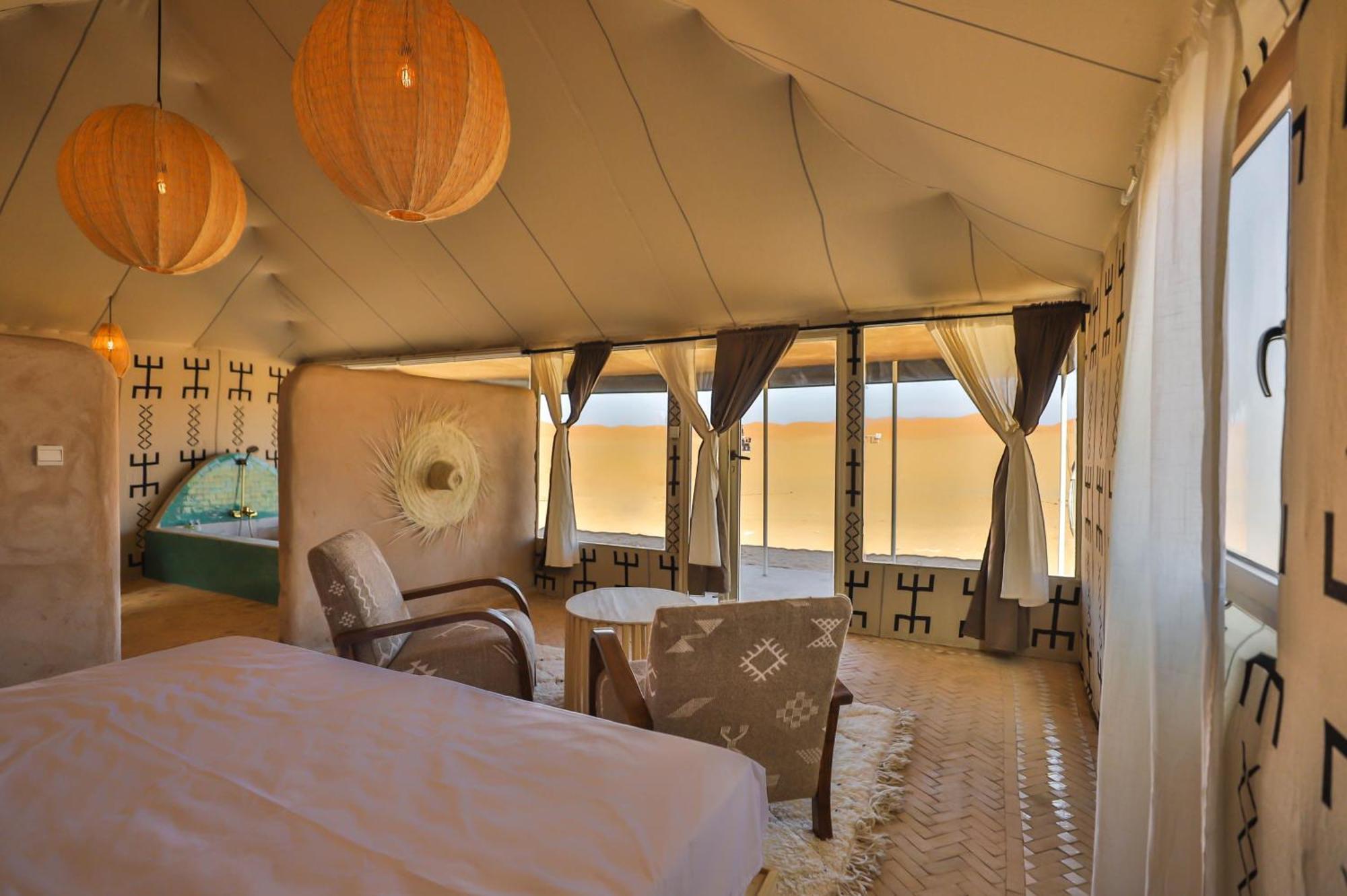 Aiour Luxury Camp Hotel Merzouga Bagian luar foto