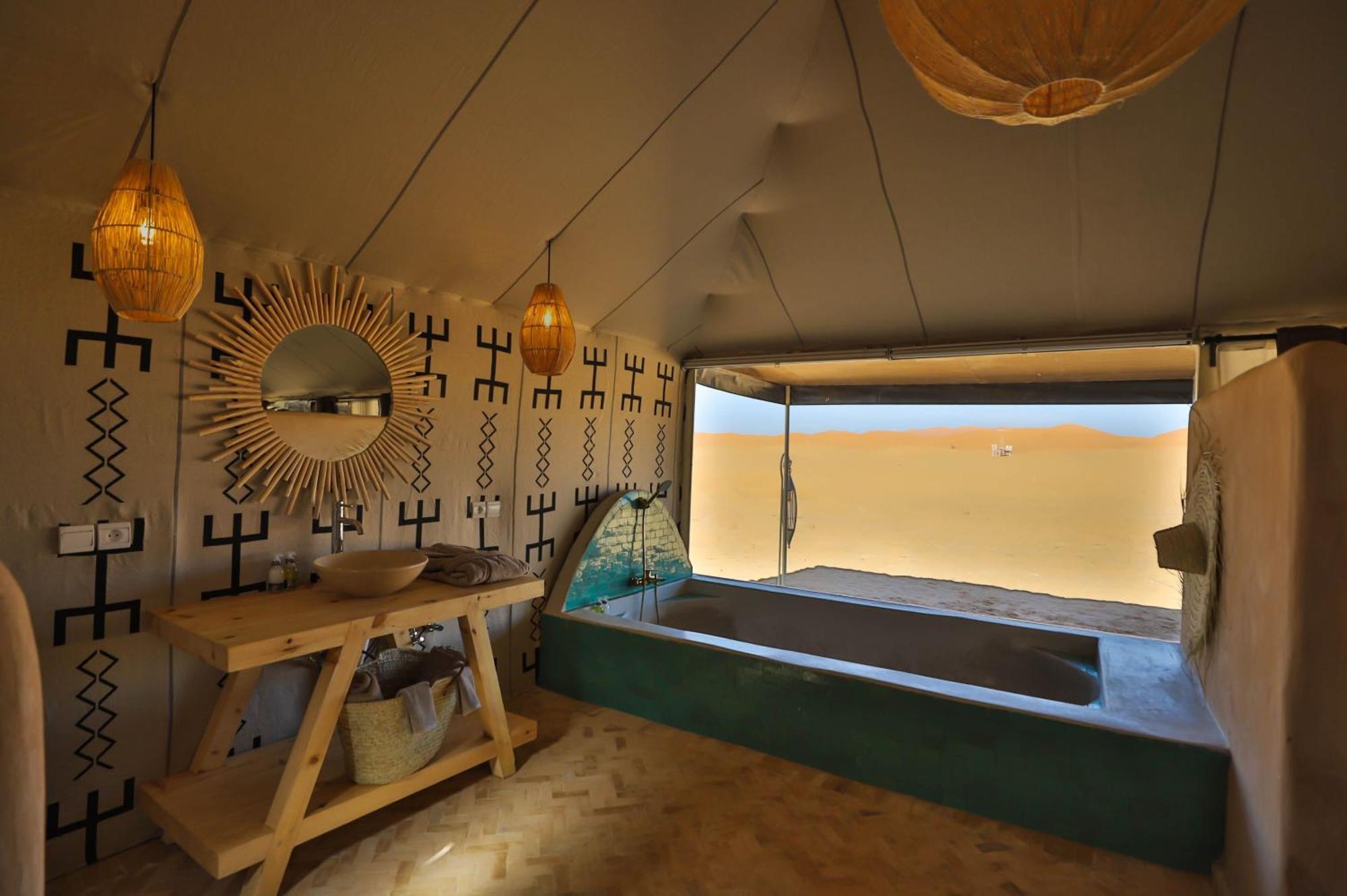 Aiour Luxury Camp Hotel Merzouga Bagian luar foto