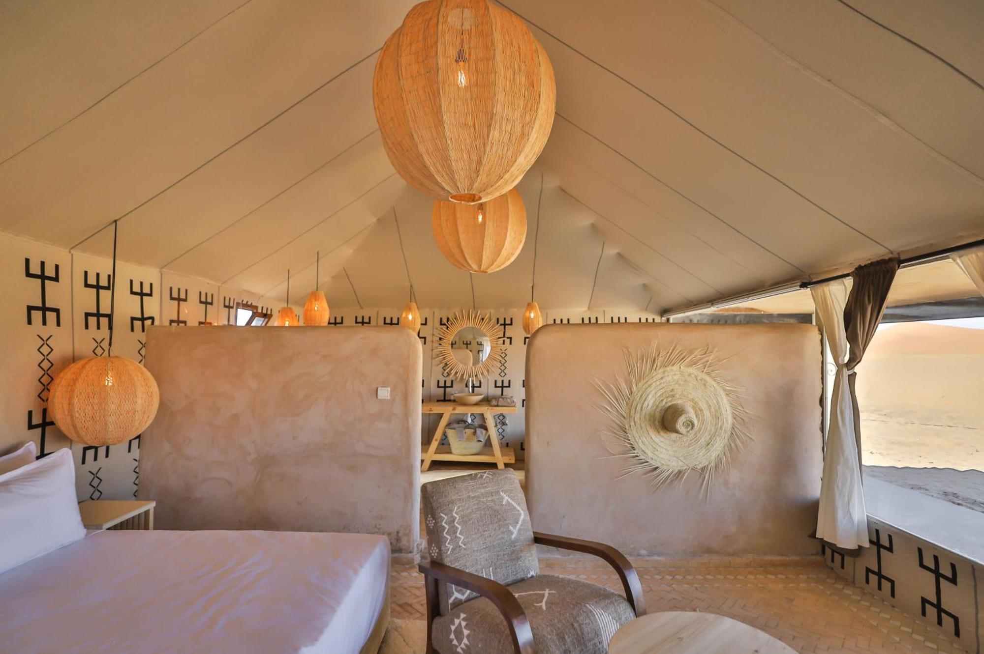 Aiour Luxury Camp Hotel Merzouga Bagian luar foto