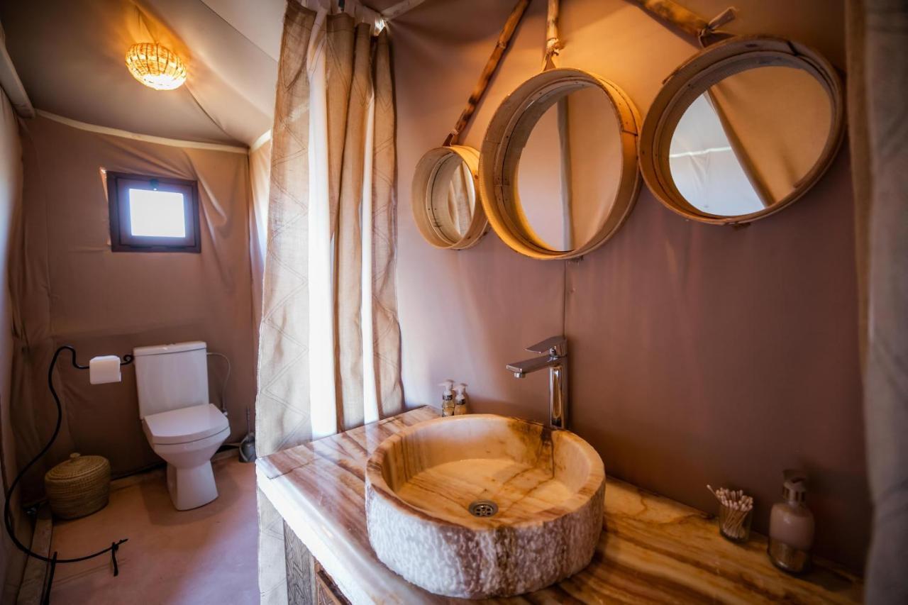 Aiour Luxury Camp Hotel Merzouga Bagian luar foto