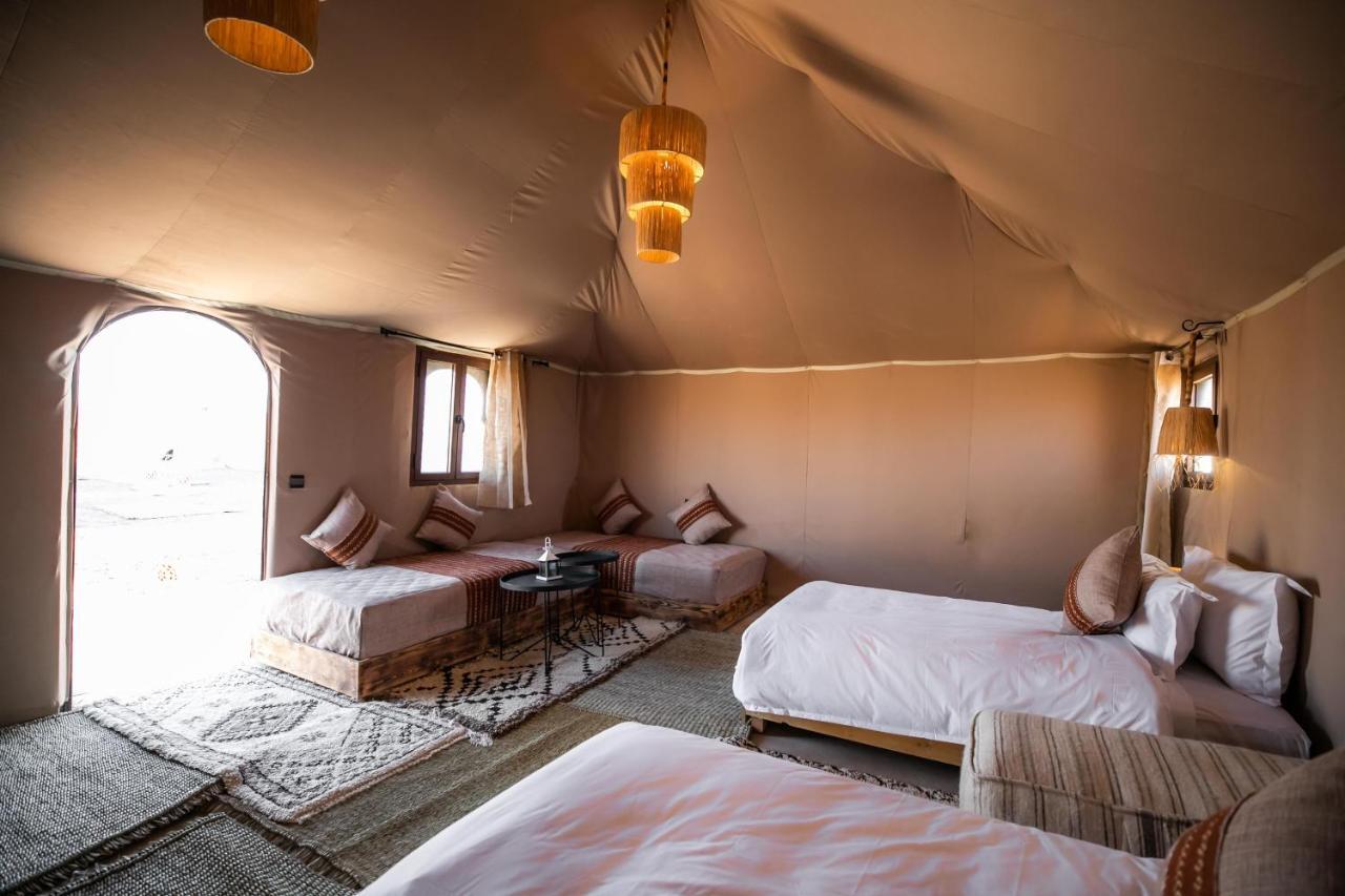 Aiour Luxury Camp Hotel Merzouga Bagian luar foto