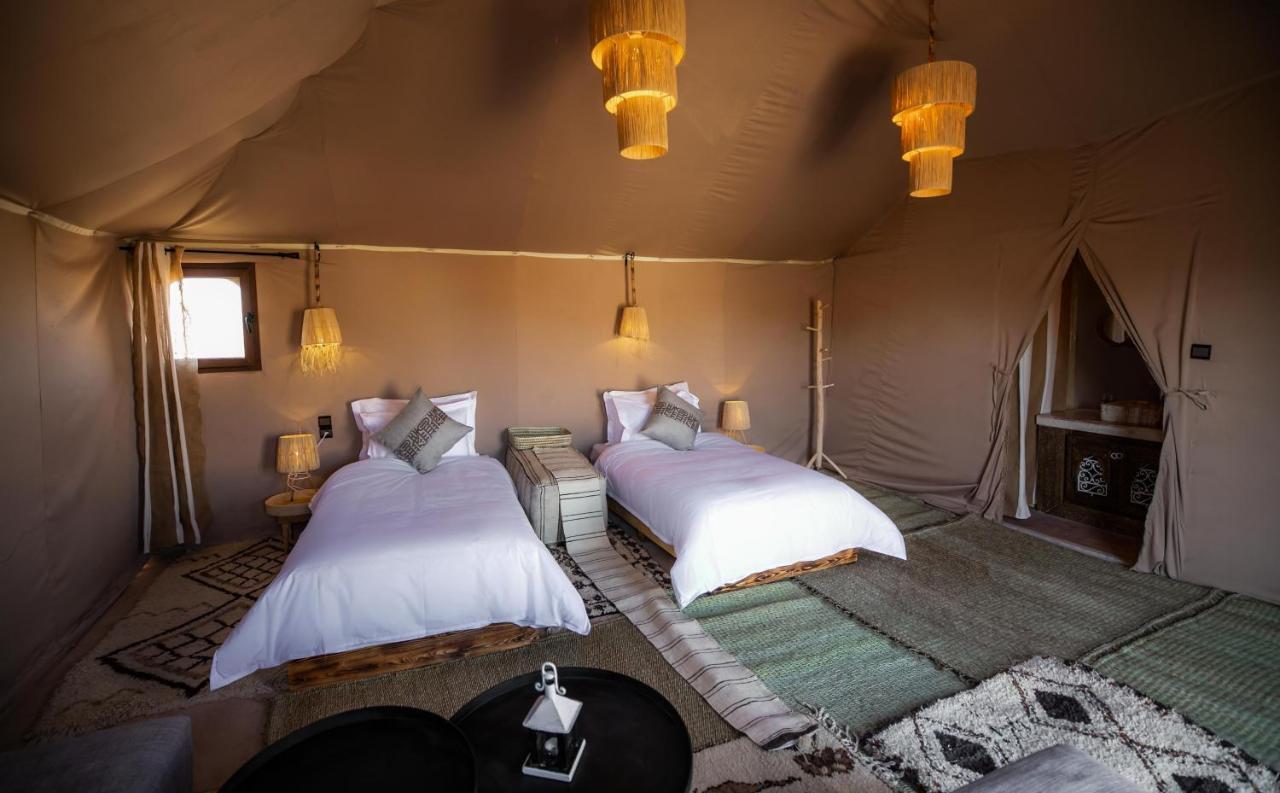 Aiour Luxury Camp Hotel Merzouga Bagian luar foto