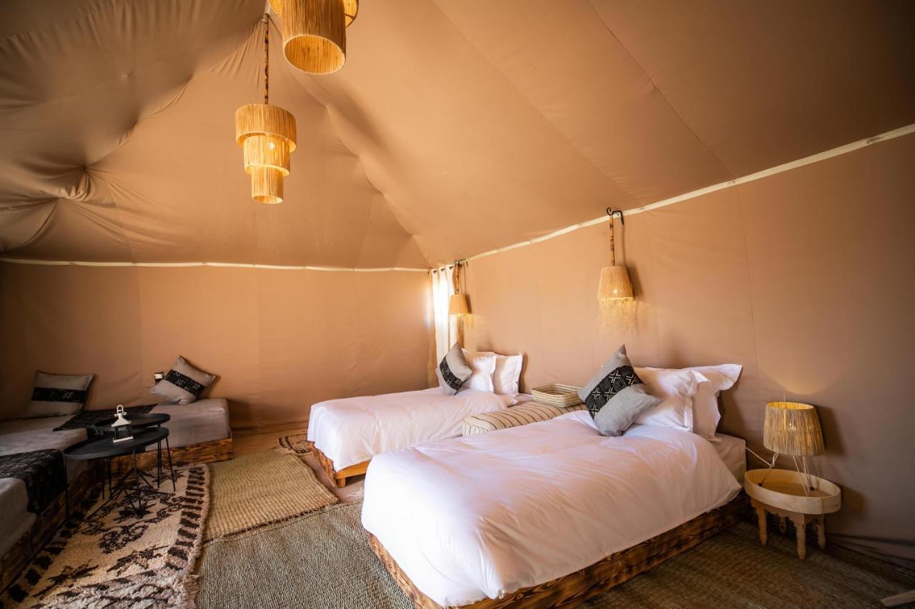 Aiour Luxury Camp Hotel Merzouga Bagian luar foto