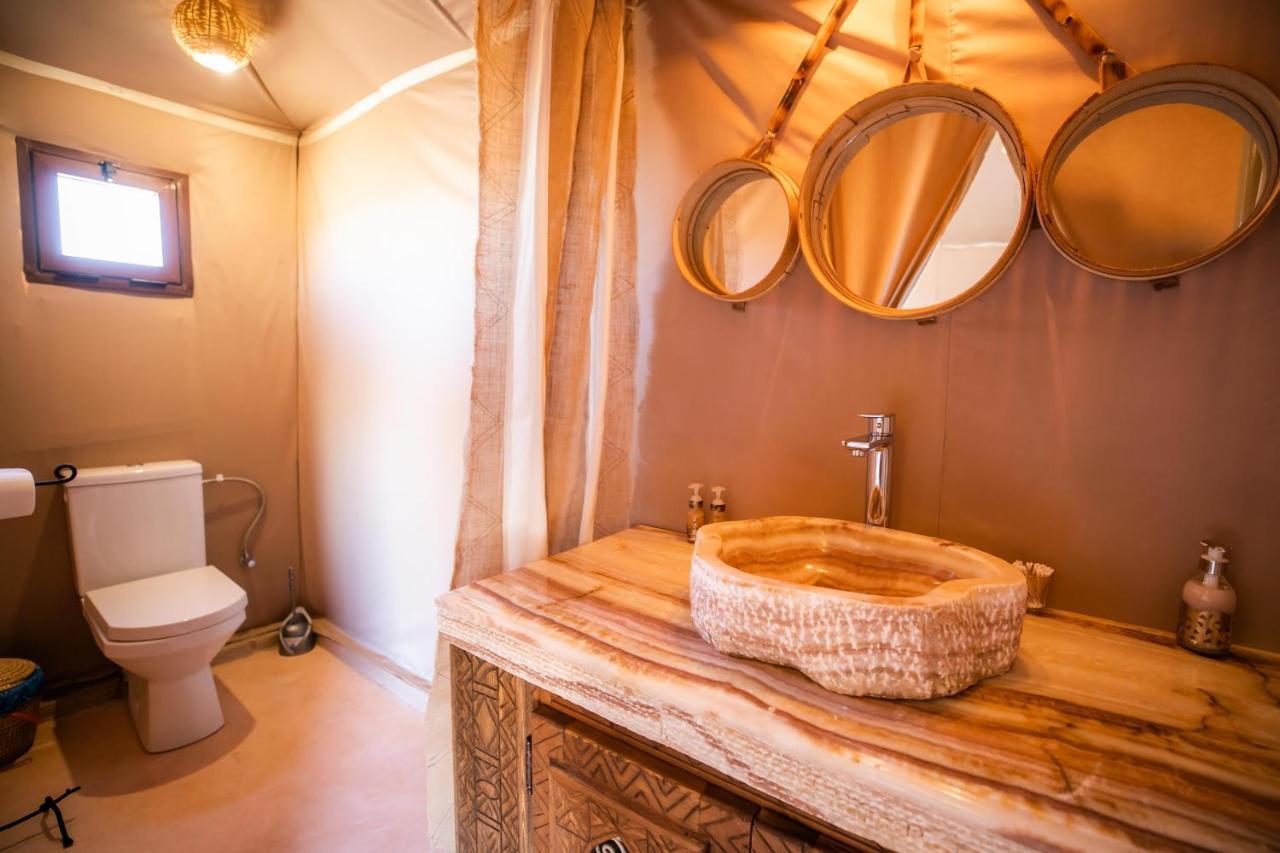 Aiour Luxury Camp Hotel Merzouga Bagian luar foto